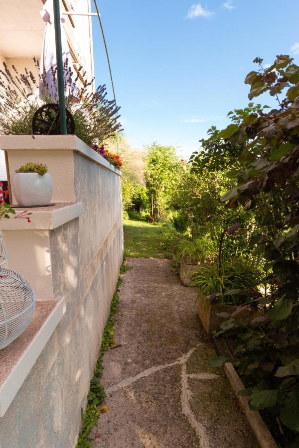 L'Appartement A Cardaillac Роде Экстерьер фото